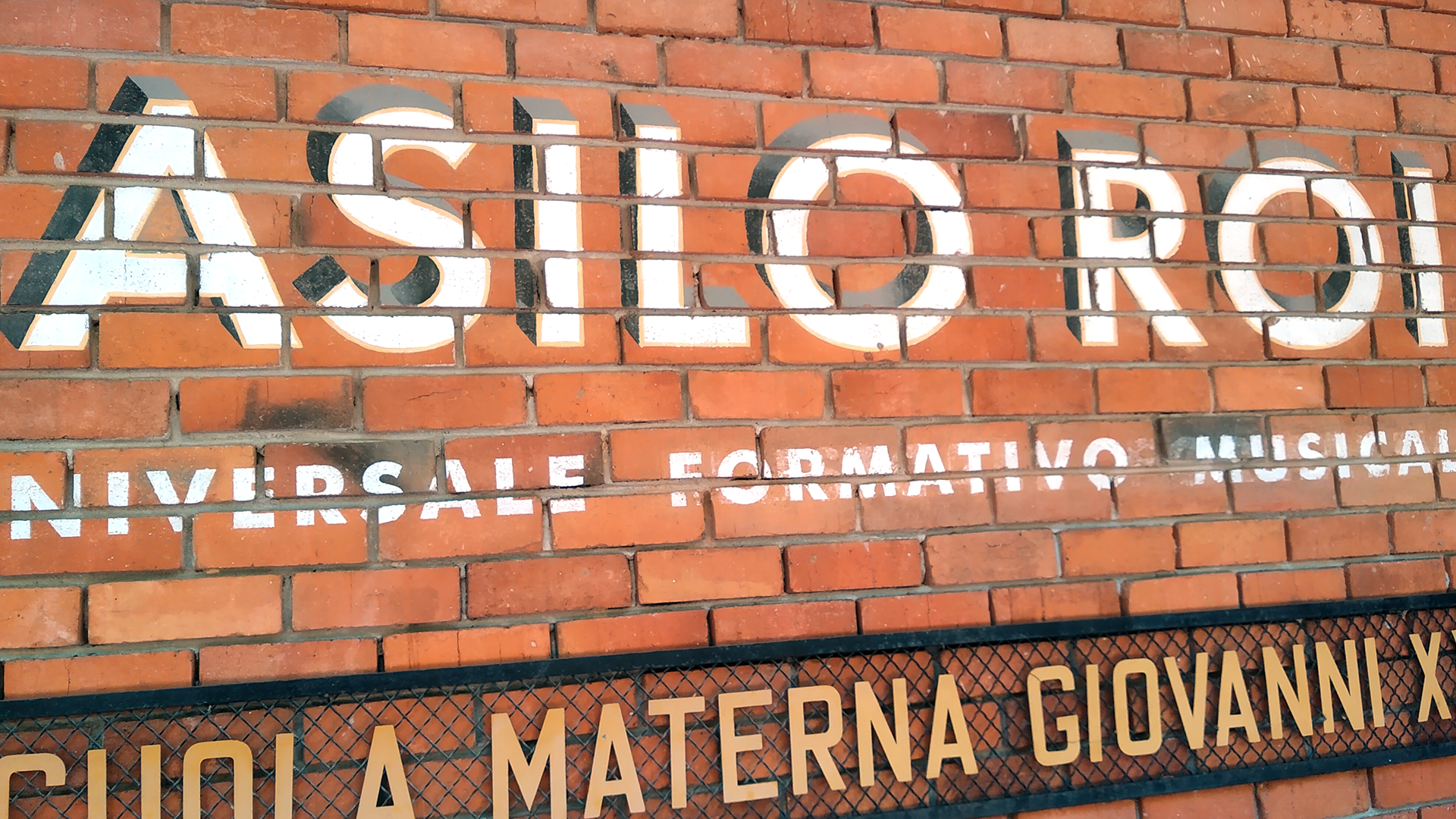 asilo-roi-decorazione